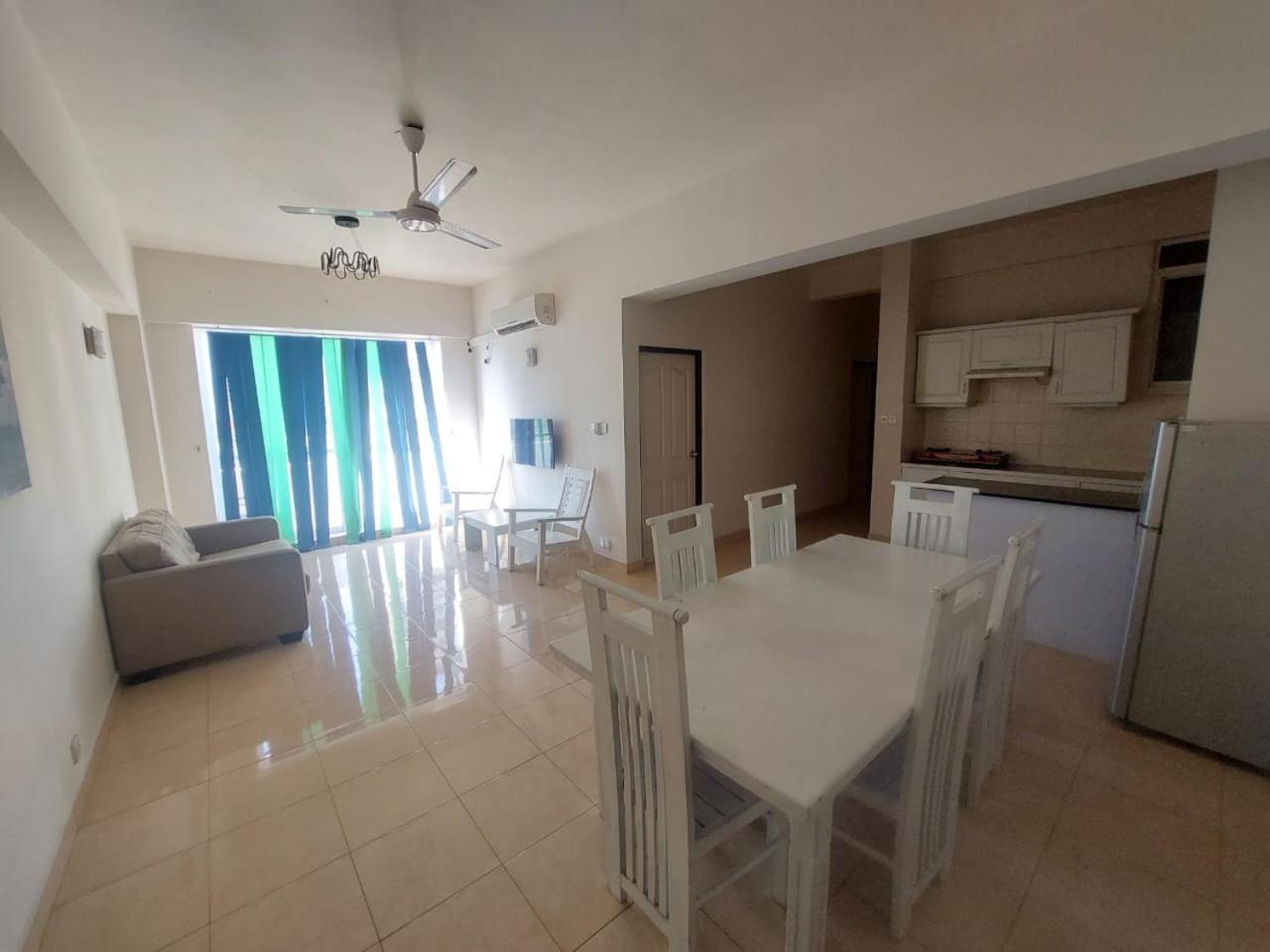 - Capital Park Apartment Colombo